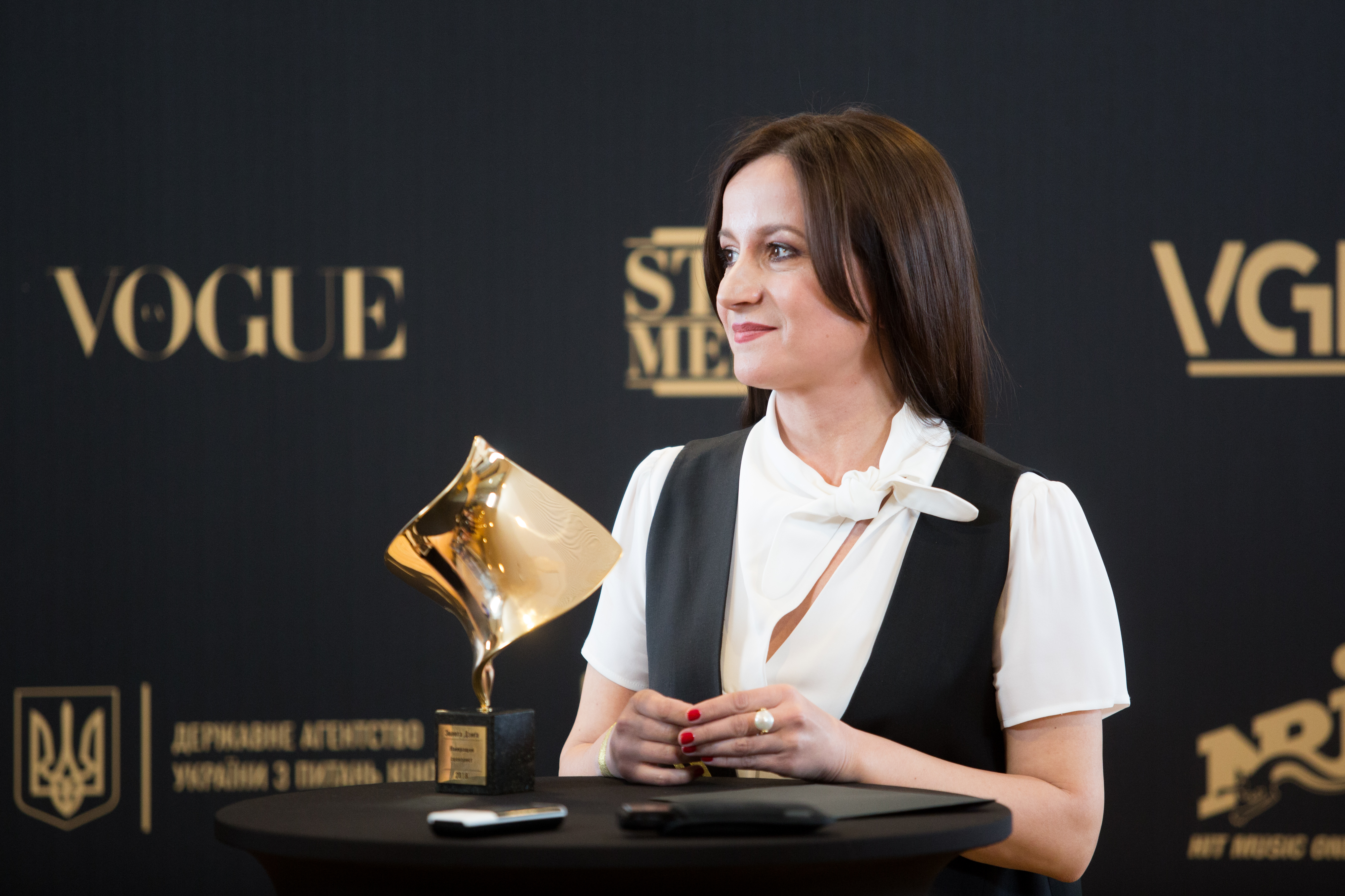 Урочиста церемонія вручення нагород Другої Національної кінопремії 