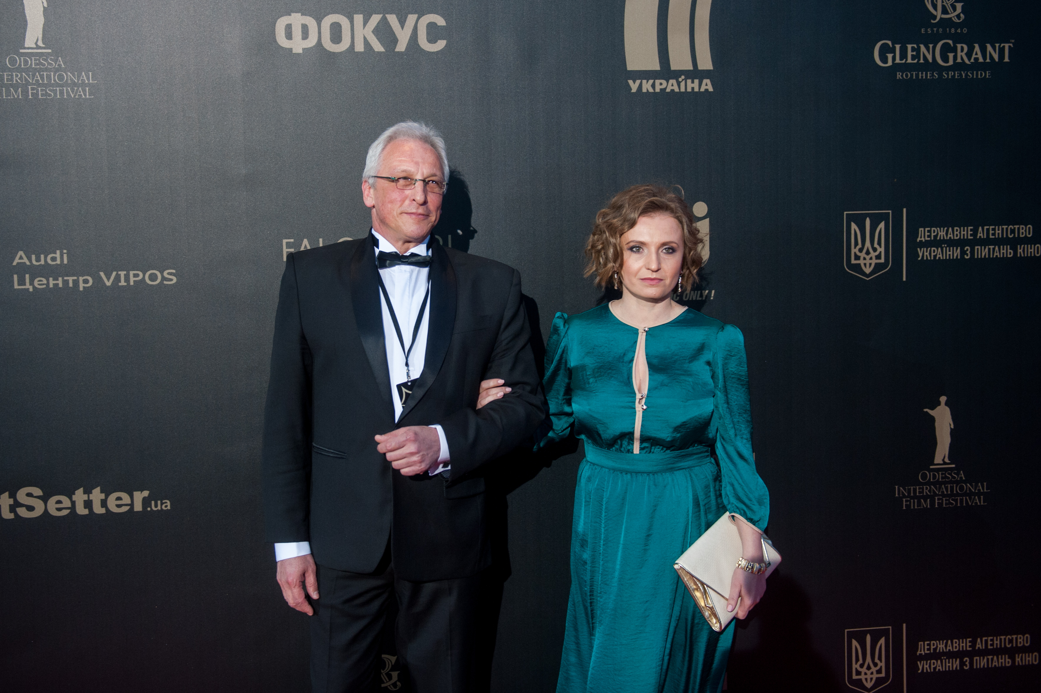 Червона доріжка Першої Національної кінопремії 